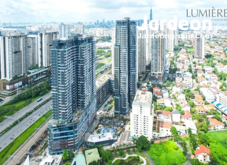 LUMIERE Riverside